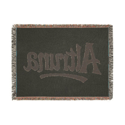 Cozy Woven Blanket for Winter Comfort